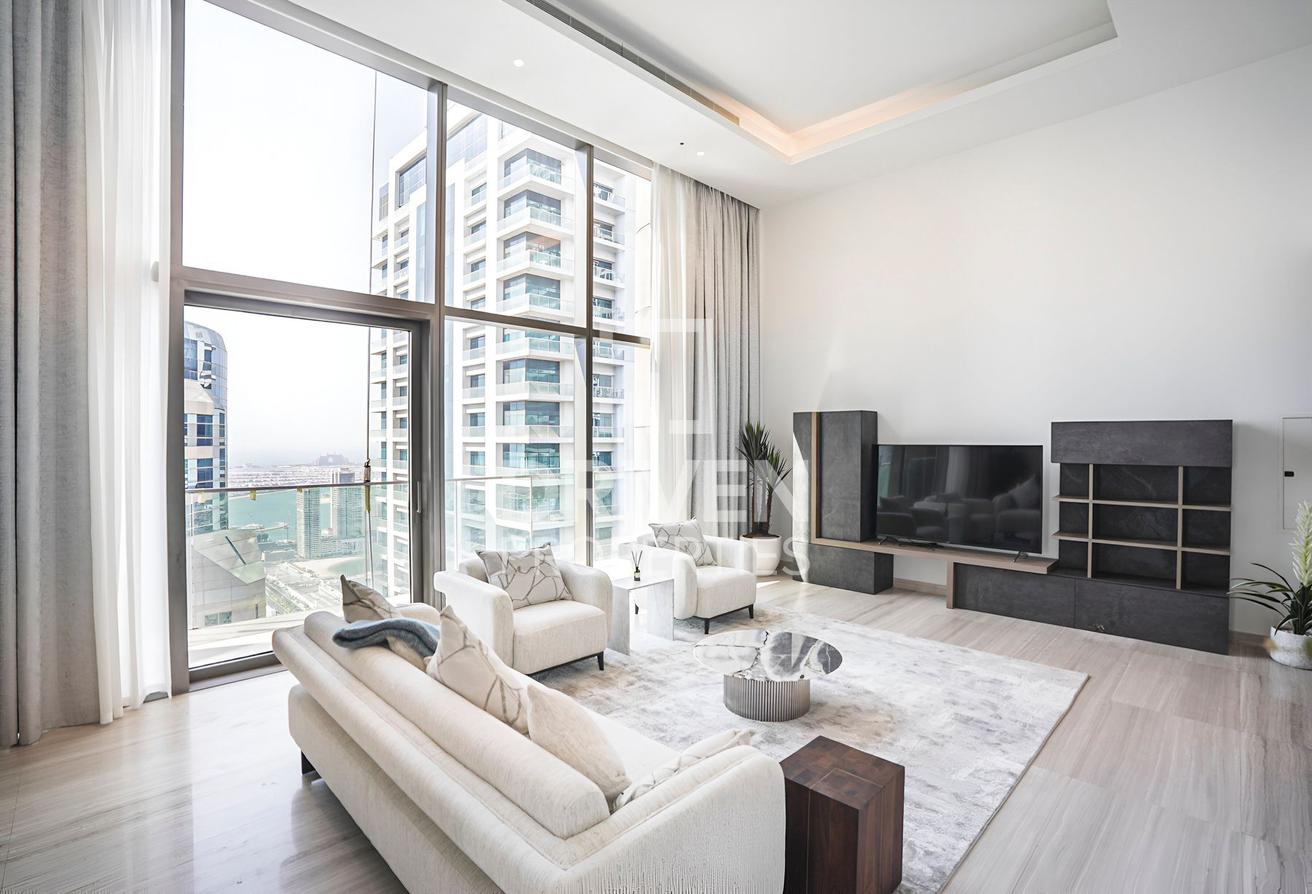 High End Unit | Prime Amenities | Vacant photo 6