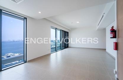 Apartment - 3 Bedrooms - 4 Bathrooms for sale in Seagate Building 1 - Seagate - Mina Rashid - Dubai Apartment - 3 Bedrooms - 4 Bathrooms for sale in Seagate Building 1 - Seagate - Mina Rashid - Dubai
