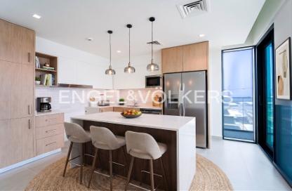 Apartment - 3 - 4 for sale in Seagate Building 1 - Seagate - Mina Rashid - Dubai Apartment - 3 - 4 for sale in Seagate Building 1 - Seagate - Mina Rashid - Dubai