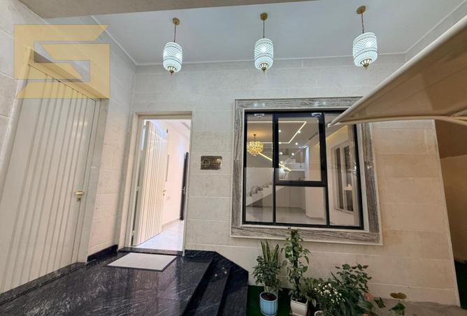 72727696 - Property Image 2