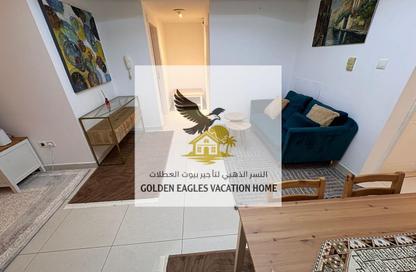 Apartment - 1 Bedroom - 1 Bathroom for rent in Al Hafeet Tower - Al Khan - Sharjah