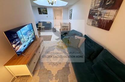 Apartment - 1 - 1 for rent in Al Hafeet Tower - Al Khan - Sharjah Apartment - 1 - 1 for rent in Al Hafeet Tower - Al Khan - Sharjah