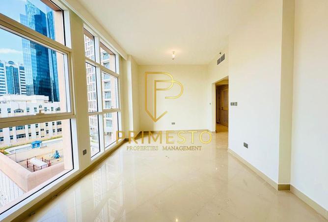 76565193 - Property Image 2