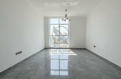 Apartment - Studio - 1 for rent in Ibtikar 2 - Al Majaz 2 - Al Majaz - Sharjah