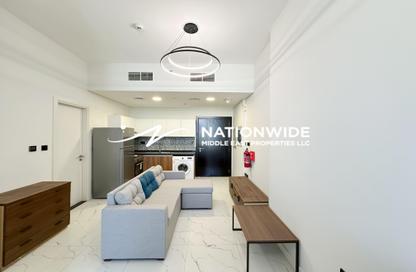 Apartment - 1 Bedroom - 1 Bathroom for rent in The Gate - Masdar City - Abu Dhabi Apartment - 1 Bedroom - 1 Bathroom for rent in The Gate - Masdar City - Abu Dhabi