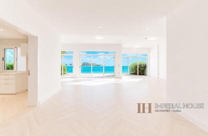 Villa - 5 Bedrooms - 6 Bathrooms for rent in Palma Residences - Palm Jumeirah - Dubai Villa - 5 Bedrooms - 6 Bathrooms for rent in Palma Residences - Palm Jumeirah - Dubai