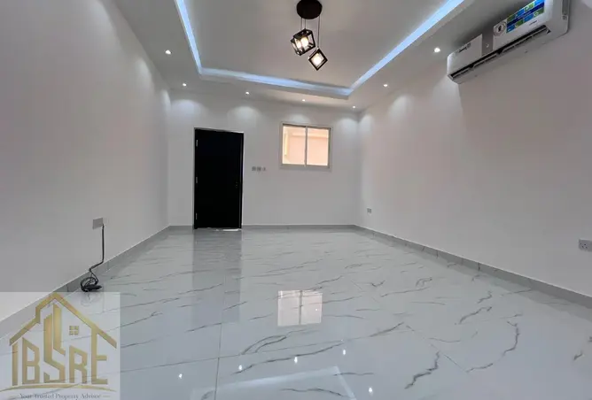 130215525 - Property Image 3