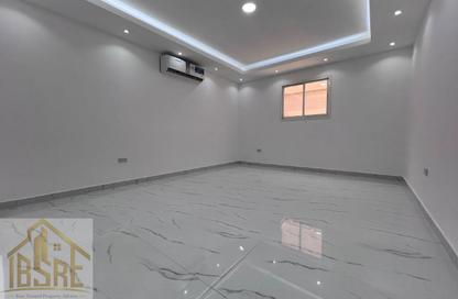 شقة - 2 - 3 للايجار في مدينة الرياض - أبوظبي