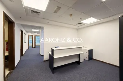مكتب - استوديو للايجار في برج أونتاريو - الخليج التجاري - دبي