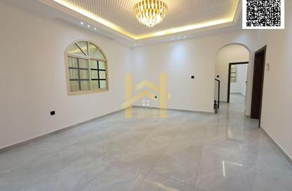 Villa - 5 Bedrooms - 7 Bathrooms for sale in Al Mowaihat 2 - Al Mowaihat - Ajman