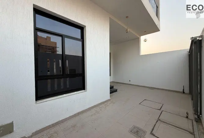 149548554 - Property Image 3