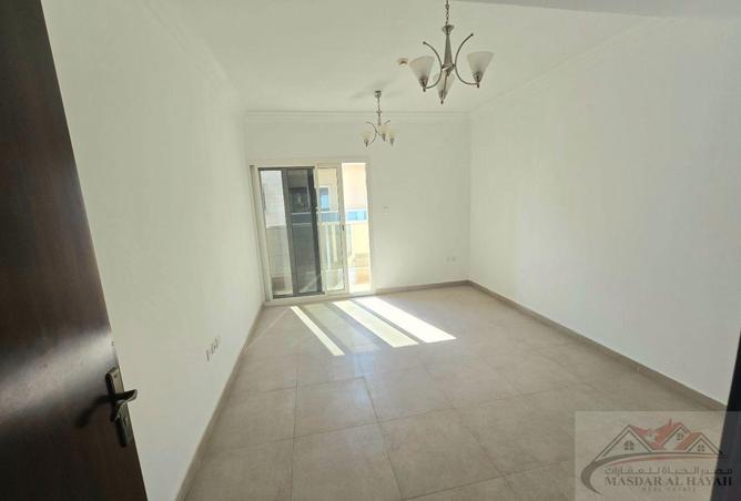 72722372 - Property Image 2