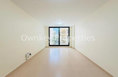 Apartment - Studio - 1 Bathroom for rent in Golden Sands 6 - Mankhool - Bur Dubai - Dubai
