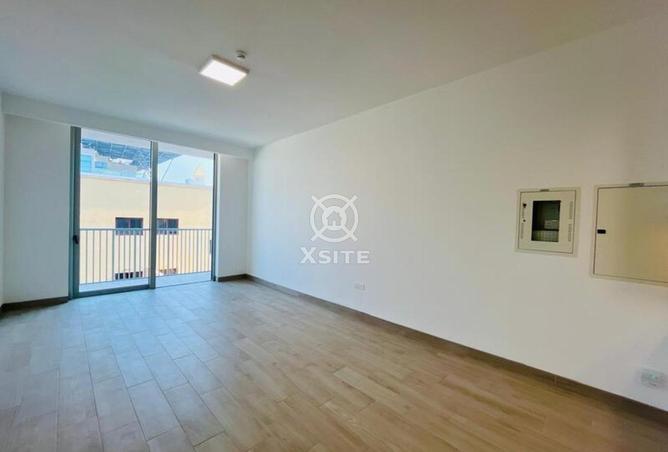 122000266 - Property Image 2