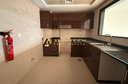Apartment - 1 - 2 for rent in Royal JVC Building - District 10 - Jumeirah Village Circle - Dubai Apartment - 1 - 2 for rent in Royal JVC Building - District 10 - Jumeirah Village Circle - Dubai