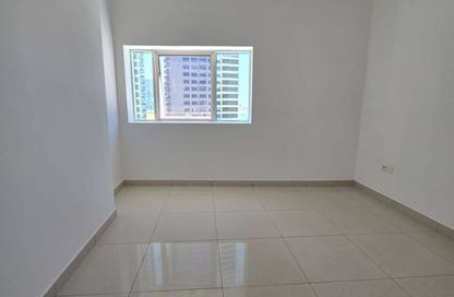 Apartment - 2 - 2 for rent in Al Khan Corniche - Al Khan - Sharjah