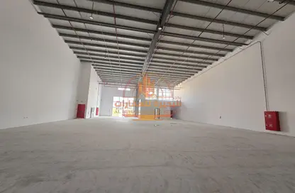 Warehouse - Studio - 1 Bathroom for rent in Umm Al Thuoob - Umm Al Quwain