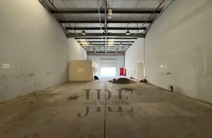 Warehouse - Studio - 1 Bathroom for rent in Al Sajaa Industrial - Al Sajaa - Sharjah