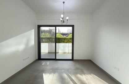 Apartment - 1 Bedroom - 2 Bathrooms for rent in Prestige Building - International City Phase 2 - Al Warsan 4 - Al Warsan - Dubai Apartment - 1 Bedroom - 2 Bathrooms for rent in Prestige Building - International City Phase 2 - Al Warsan 4 - Al Warsan - Dubai