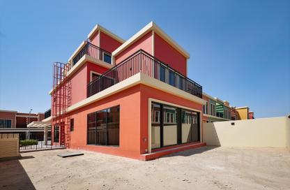 Townhouse - 5 - 5 for rent in Portofino - Damac Lagoons - Dubai