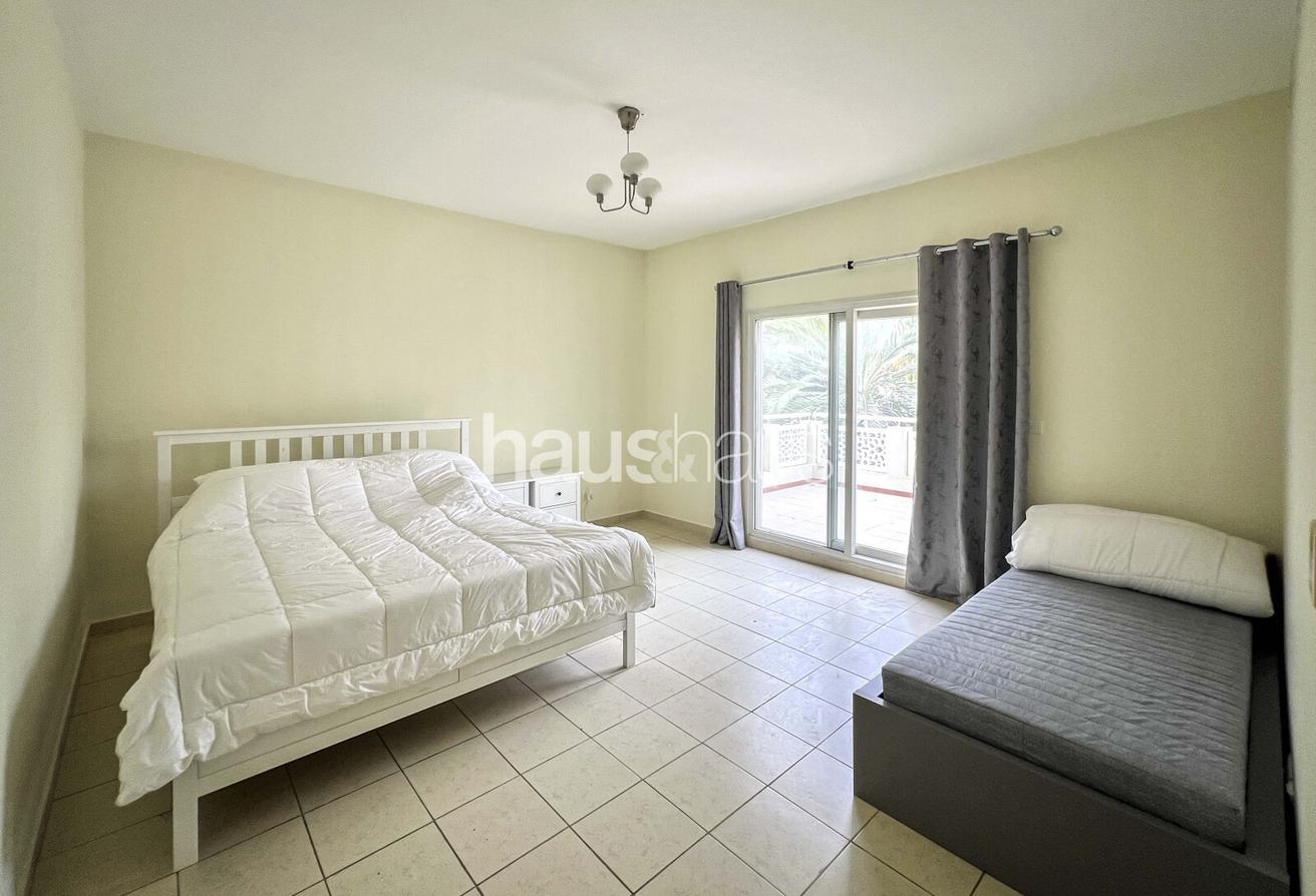 Cul De Sac | Spacious Layout | Maids's Room photo 8