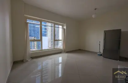 Apartment - Studio - 1 Bathroom for rent in Icon Tower 2 - JLT Cluster L - Jumeirah Lake Towers - Dubai