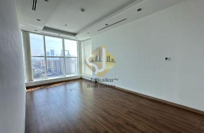 Office Space - Studio - 3 Bathrooms for rent in Business Atrium Building - Oud Metha - Bur Dubai - Dubai