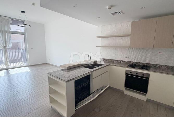 MODERN FURNISHED 1BR | SPACIOUS LAYOUT |BEST PRICE photo 3