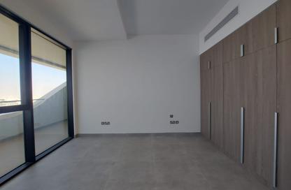 Apartment - 3 Bedrooms - 4 Bathrooms for rent in Al Sail Tower - Al Dana - Al Raha Beach - Abu Dhabi