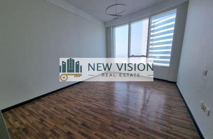 Apartment - 2 - 3 for rent in Blue Tower - Al Majaz 3 - Al Majaz - Sharjah