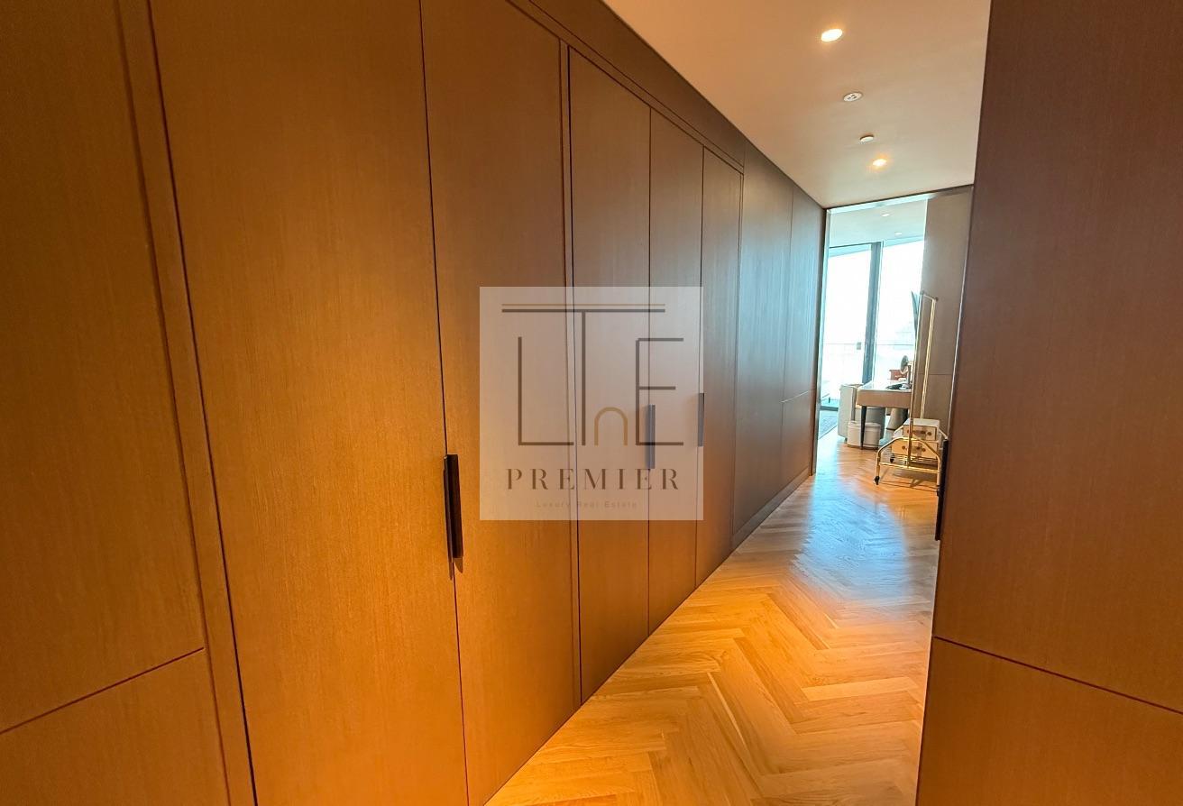 Signature 2BR | Burj View | Jumeirah Living photo 12