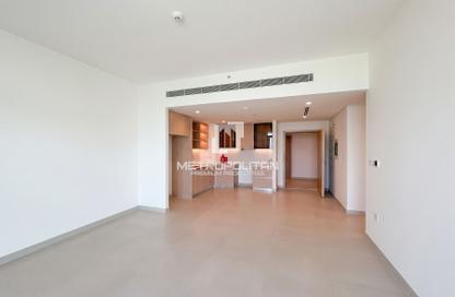 Apartment - 2 - 2 for rent in Golf Heights - The Views - Dubai Apartment - 2 - 2 for rent in Golf Heights - The Views - Dubai