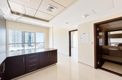 Apartment - 1 Bedroom - 2 Bathrooms for rent in Bay Central Tower East - Bay Central - Dubai Marina - Dubai