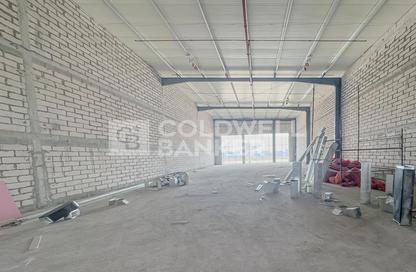 Warehouse - Studio for rent in Saih Shuaib 2 - Dubai Industrial City - Dubai