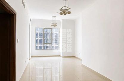 Apartment - 1 - 1 for rent in Ontario Tower - Business Bay - Dubai