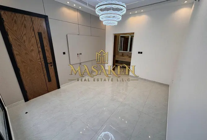 156485717 - Property Image 3