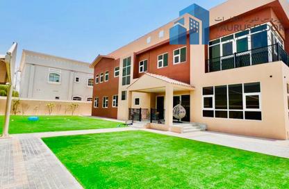 Villa - 4 Bedrooms - 5 Bathrooms for rent in Nad Al Sheba 4 - Nad Al Sheba - Dubai