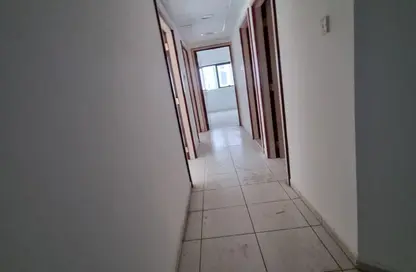 شقة - 3 غرف نوم - 3 حمامات للايجار في التعاون 1 - أبراج التعاون - الخان - الشارقة