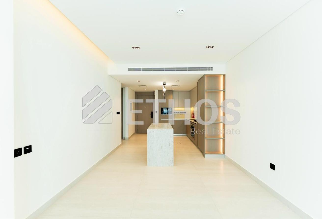 Private Pool | Ready to Move | Spacious Layout photo 4