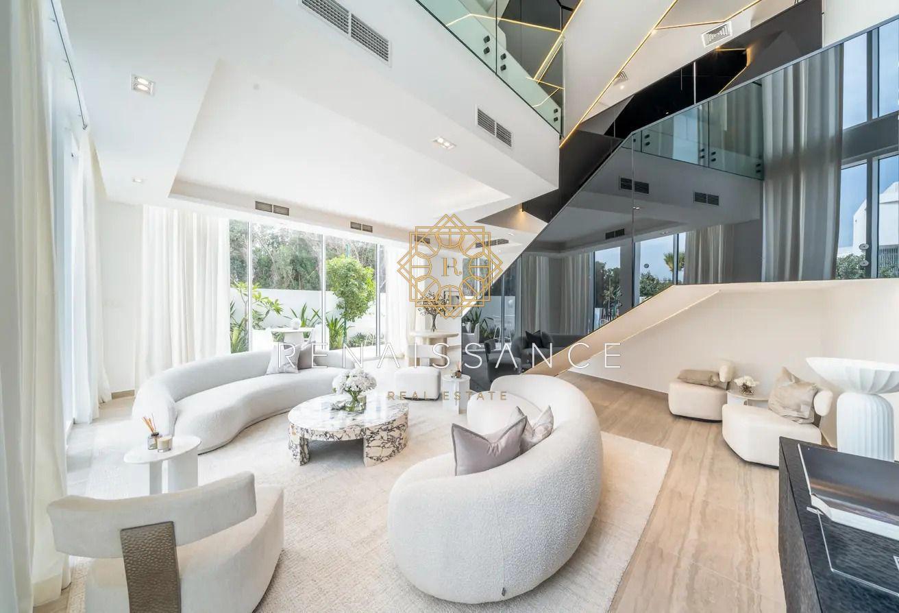 4BR Luxury Living Townhouse | Available Now