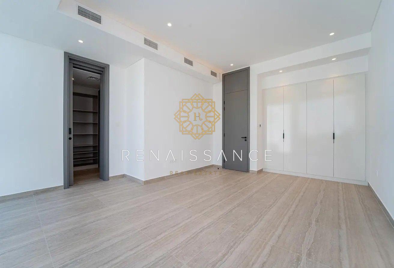 4BR Luxury Living Townhouse | Available Now photo 15