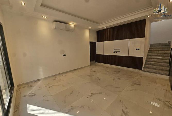 73838594 - صورة العقار 3