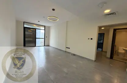 Apartment - 2 Bedrooms - 3 Bathrooms for rent in Al Khan Corniche - Al Khan - Sharjah