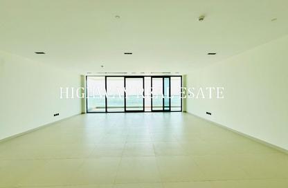 Apartment - 3 Bedrooms - 5 Bathrooms for rent in Sharjah Terraces - Al Khan Lagoon - Al Khan - Sharjah Apartment - 3 Bedrooms - 5 Bathrooms for rent in Sharjah Terraces - Al Khan Lagoon - Al Khan - Sharjah