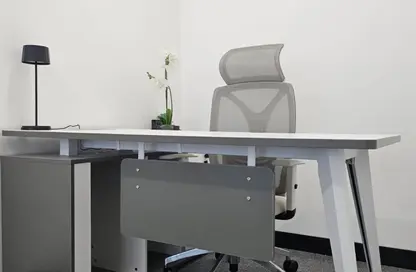 Office Space - Studio - 1 Bathroom for rent in Control Tower - Motor City - Dubai