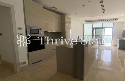 Apartment - 2 Bedrooms - 4 Bathrooms for rent in The 8 - The Crescent - Palm Jumeirah - Dubai