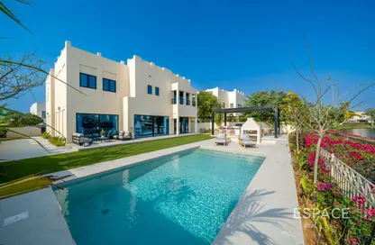 فيلا - 5 غرف نوم - 4 حمامات للبيع في ميدوز 7 - ميدوز - دبي