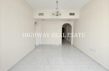 Apartment - 2 - 2 for rent in Muwaileh 29 Building - Muwaileh - Sharjah