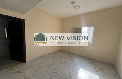 Apartment - Studio - 1 Bathroom for rent in Bu Tina - Al Sharq - Sharjah