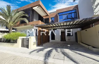 Villa - 4 Bedrooms - 5 Bathrooms for rent in Umm Suqeim 2 Villas - Umm Suqeim 2 - Umm Suqeim - Dubai